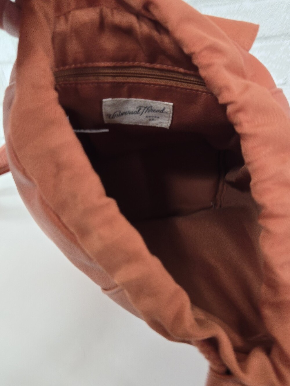 Universal Thread like new mini backpack - Picture 7 of 14